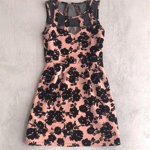 Black and Mauve Sleeveless Dress